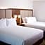 Holiday Inn Express & Suites Greenwood North By IHG