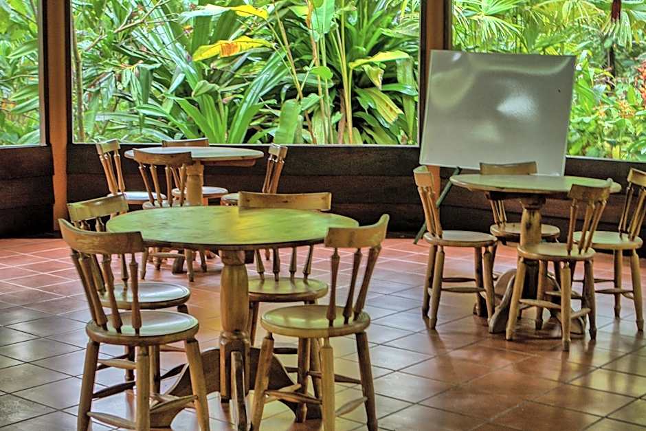 Pachira Lodge