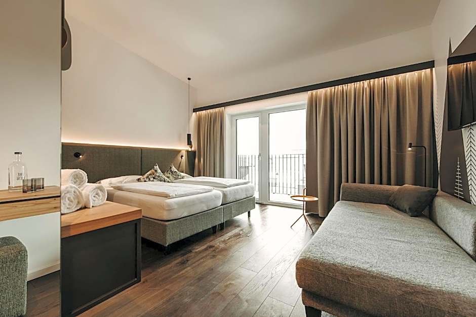 Hotel VIEW - incl Joker Card in Summer