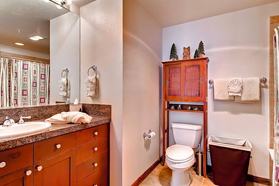 Main Street Junction