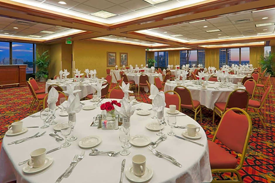 Holiday Inn Sacramento-Capitol Plaza By IHG