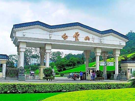 Yilong Hotel