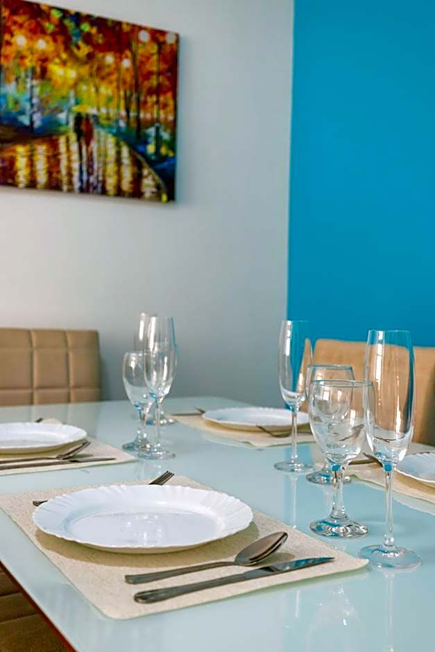 Aconchego em Copacabana para casais - BR608 Z4