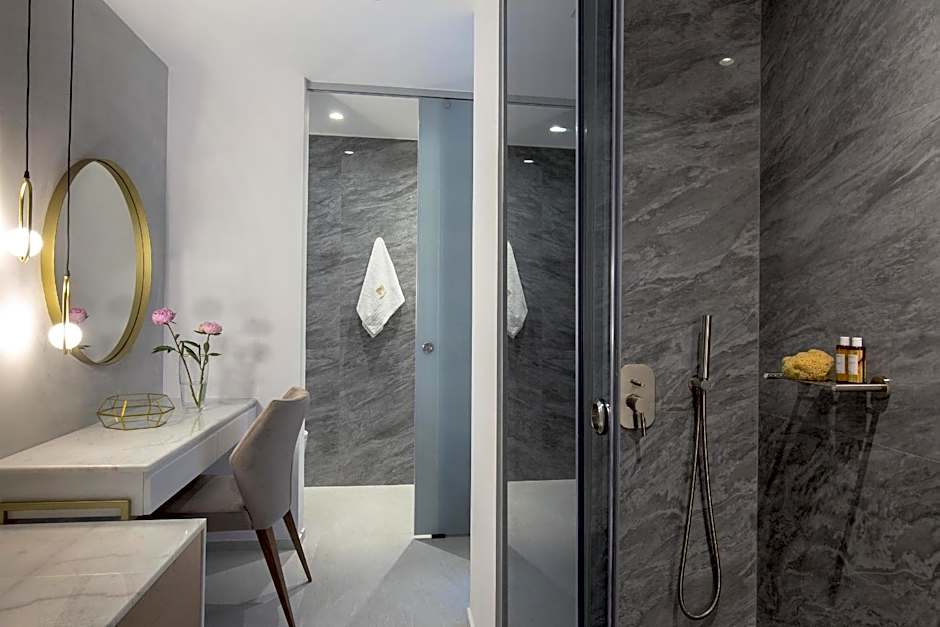 Mirabile Luxury Suites