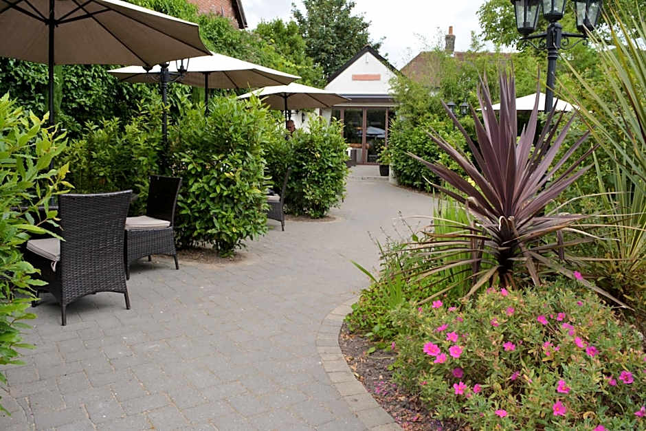Greyhound Inn