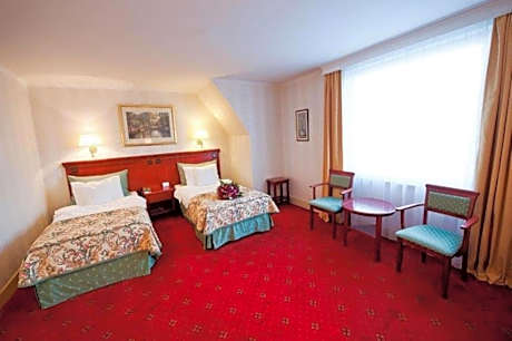 Executive Twin Room