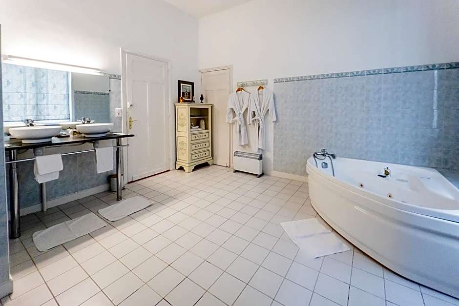 Hotel Joly
