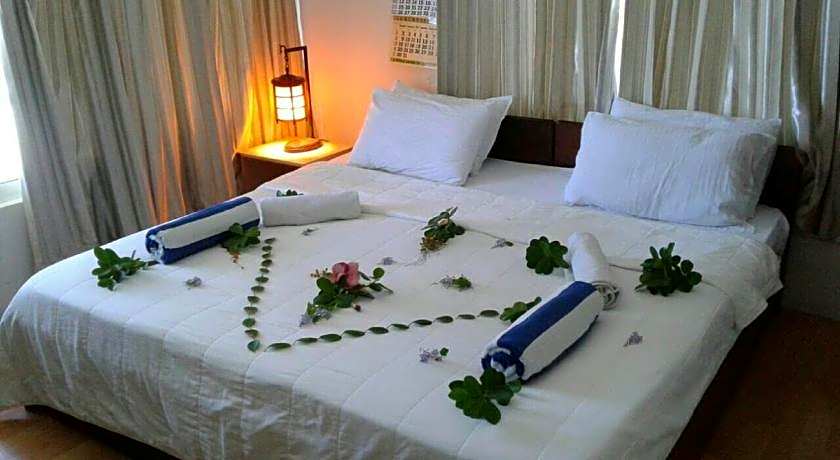 Batuta Maldives Surf View Guesthouse