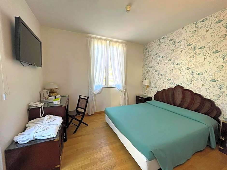 Photo 1 of 3 of Deluxe Superior 1 Double Bed or 2 Beds