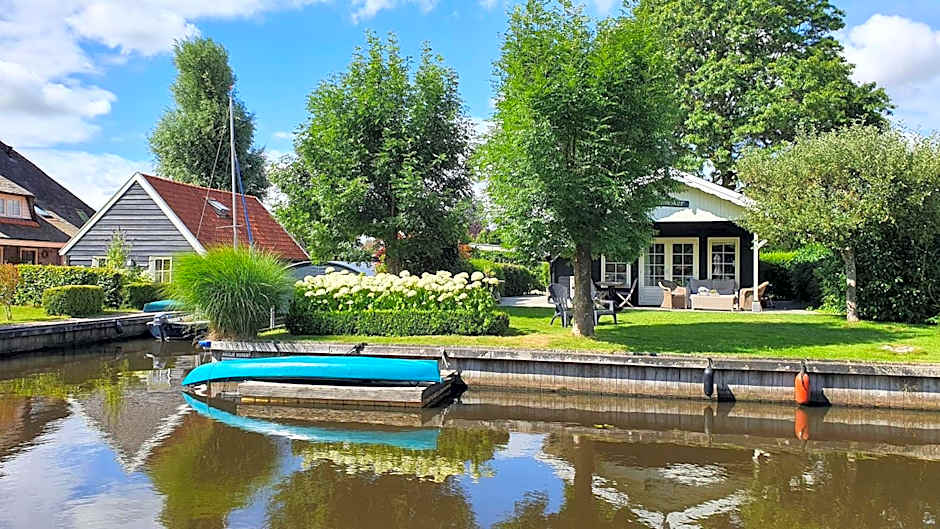 d'Oude Herbergh, vakantiehuizen aan het water
