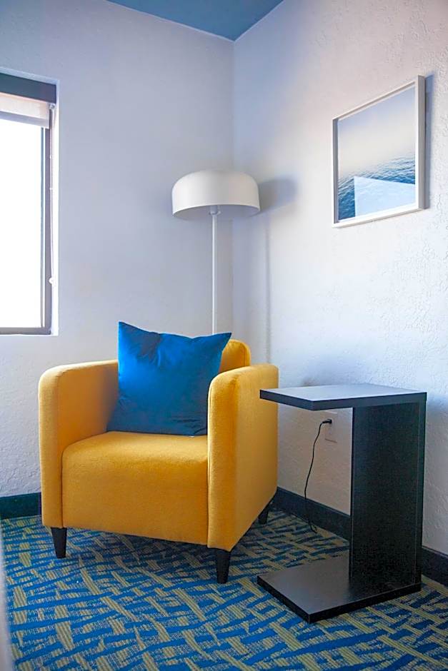 Mulberry, a Wyndham Hotel