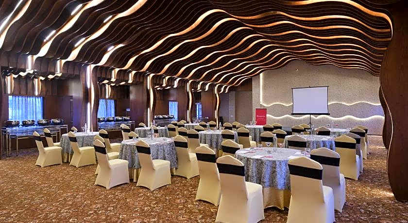 Ramada by Wyndham Gangtok Hotel & Casino Golden