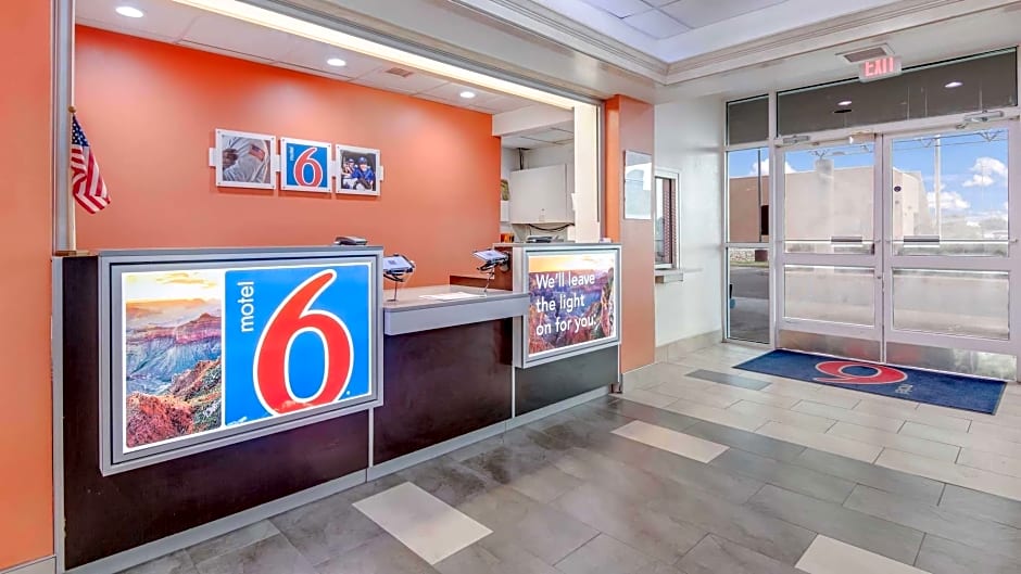 Motel 6 Roswell, NM