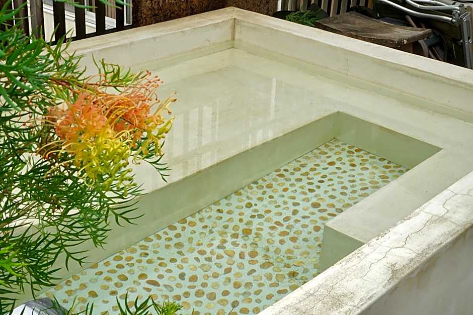 AET & o3 HOTEL