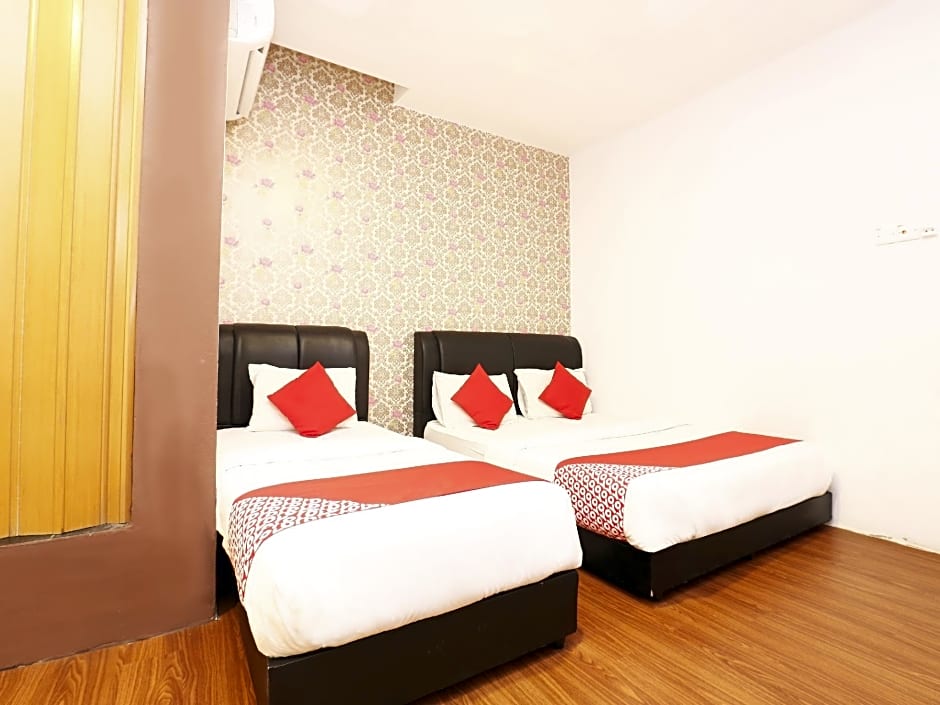 OYO 717 Mr J Hotel Wakaf Che Yeh 2