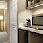 DoubleTree Suites By Hilton Boston - Cambridge