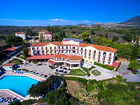 Karavados Beach Hotel