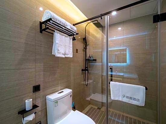 7Days Inn Zhuhai Hengqin Changlong Wanzai Port – Zhuhai, IA
