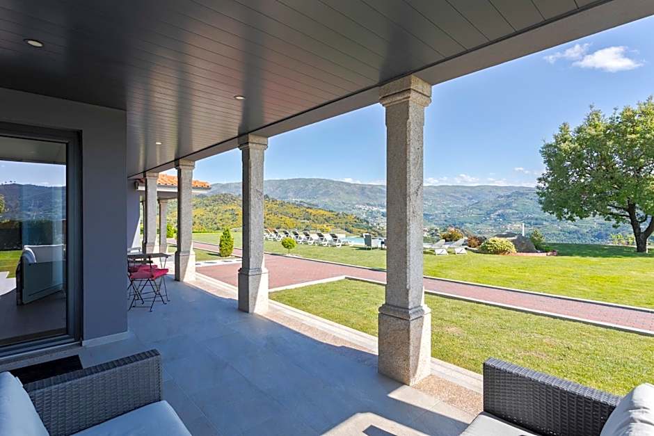 Ladeira Suites, a Douro Retreat by HostWise