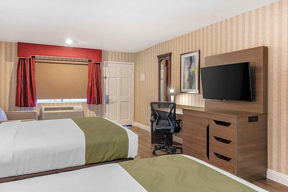 Quality Inn & Suites Maingate