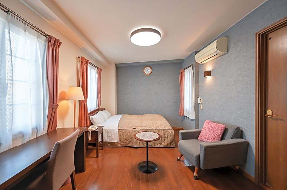 Obama Town Hotel