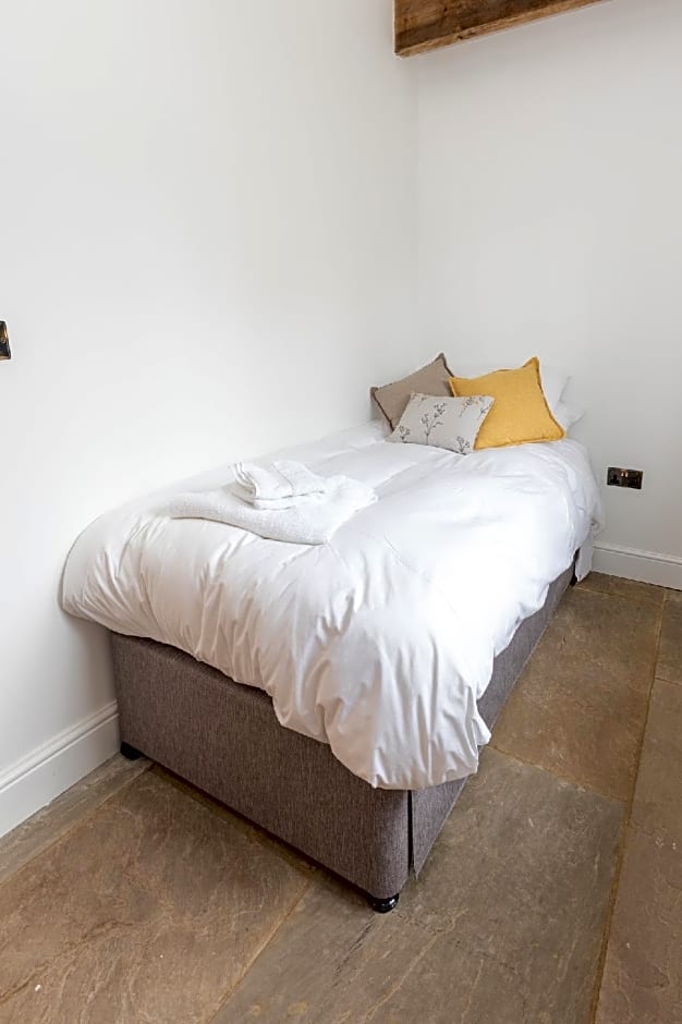 The Yard @ Pringle Farm