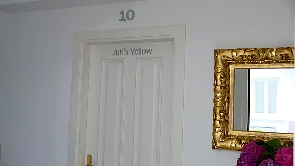 HOTEL LA CASA DE LAS CAMELIAS