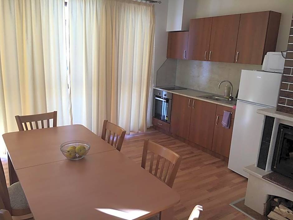 Комплекс Тянкови къщи