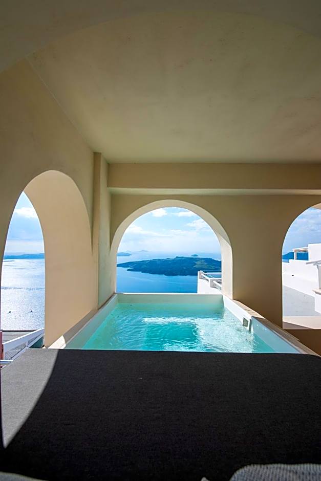 Caldera Cliff Illusion