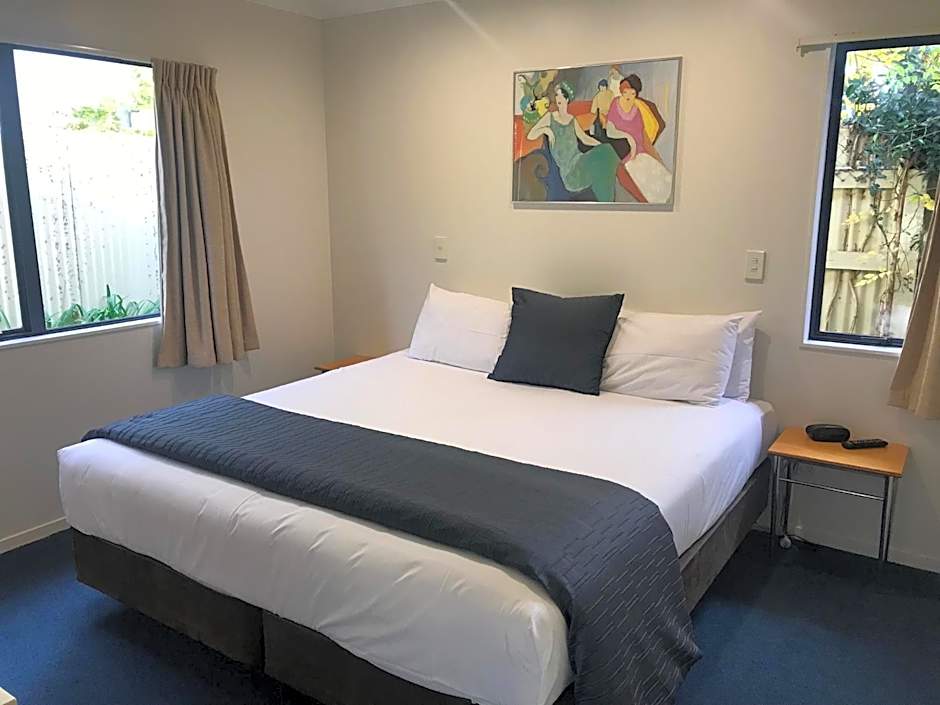 Claremonte Motor Lodge