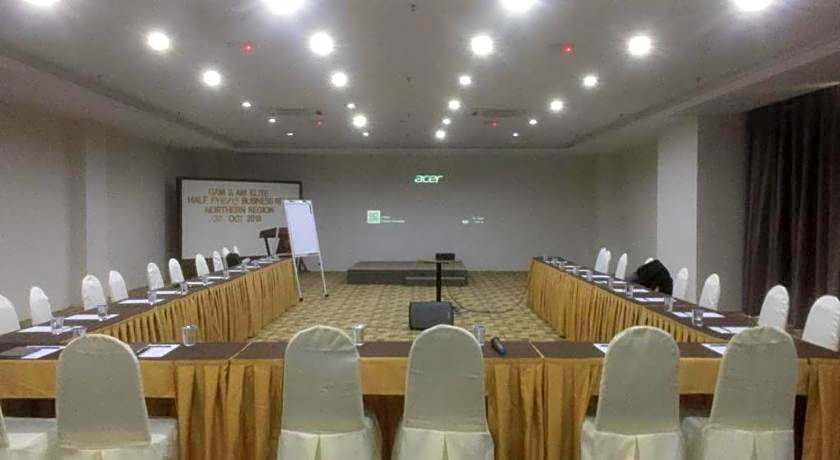 Hotel Grand Baron