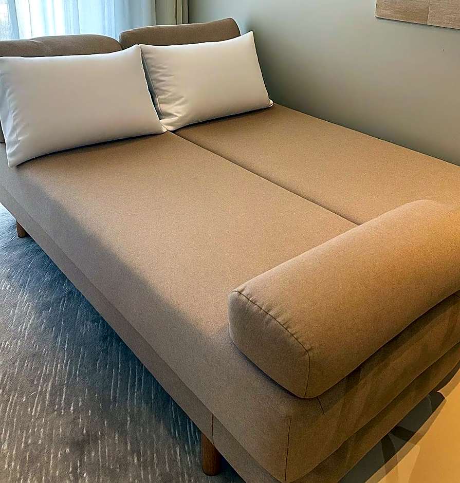 Flat PRAIA Home Experience Dante Michelini