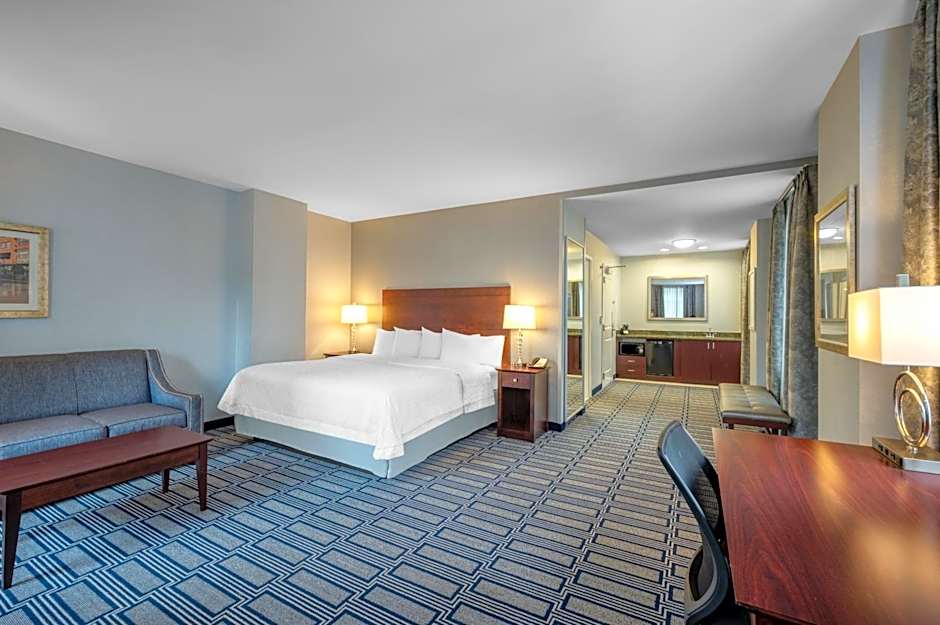 Hampton Inn By Hilton & Suites Providence