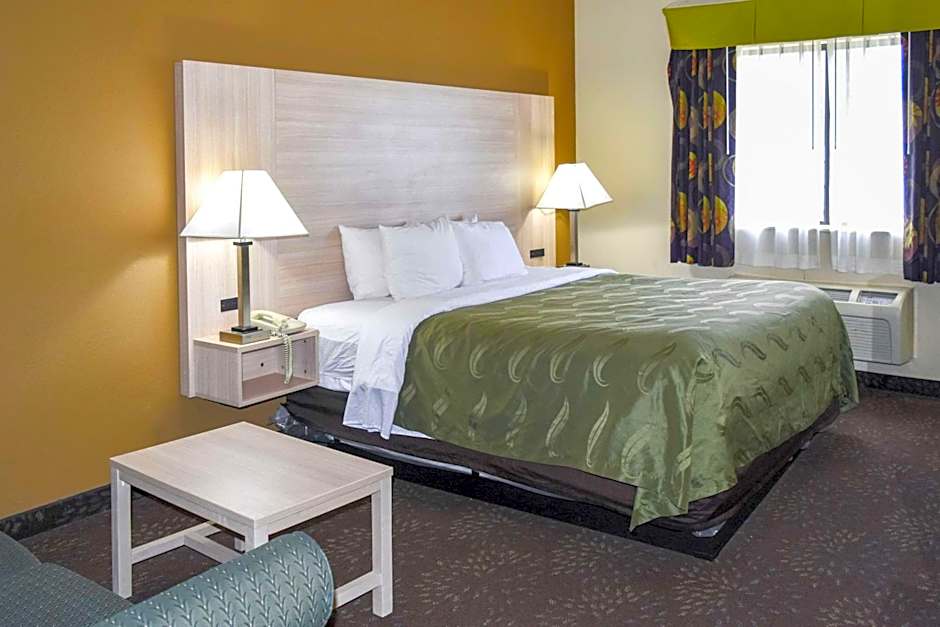 Quality Inn & Suites Brooks Louiville South