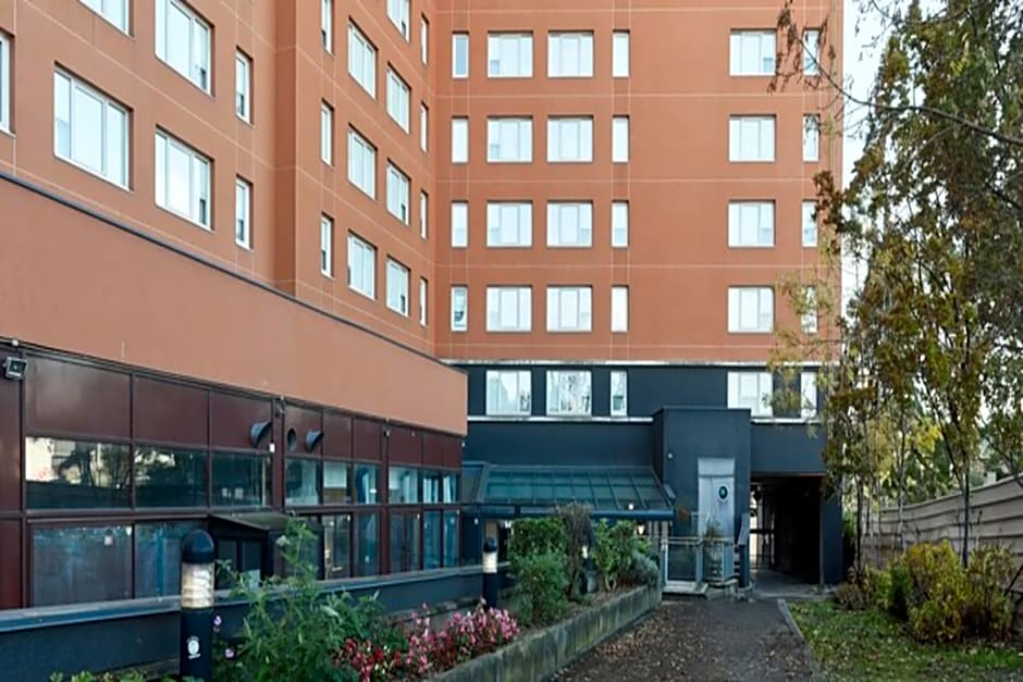 B&B HOTEL Paris Nord 18eme