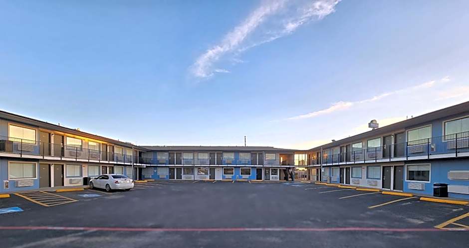 Days Inn by Wyndham Wichita Falls