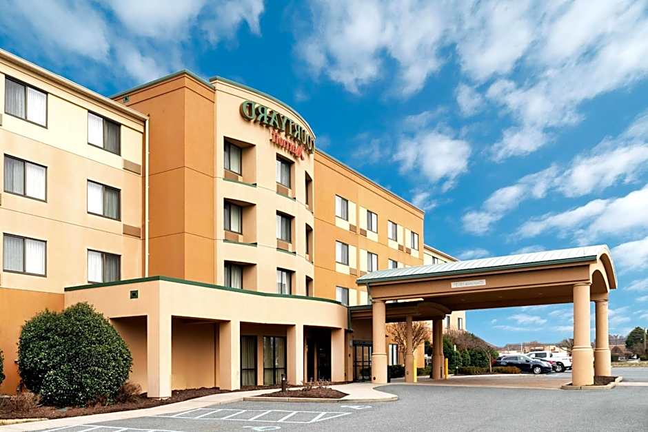 Courtyard by Marriott Salisbury