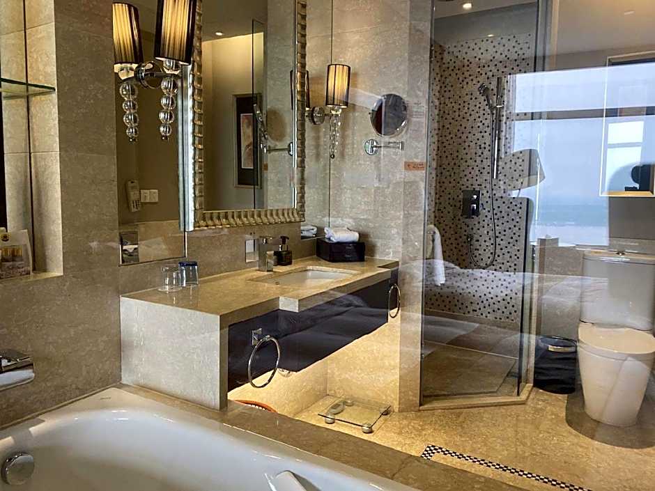 XinHua JianGuo Hotel