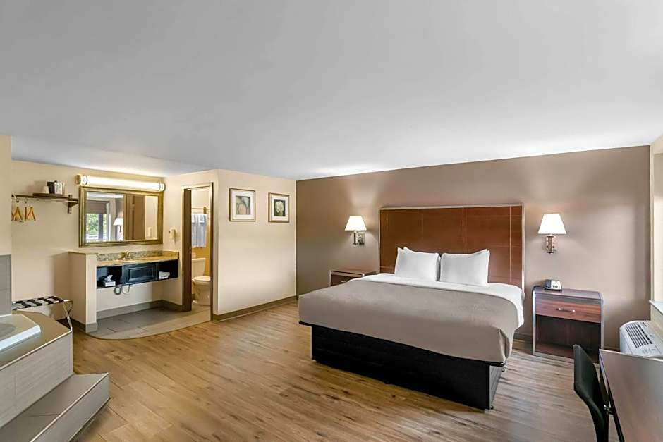 Quality Inn Waterbury East