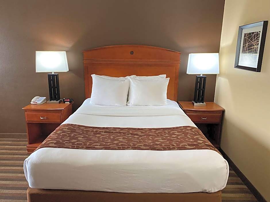 Best Western Manhattan Inn