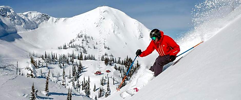 Fernie Slopeside Lodge