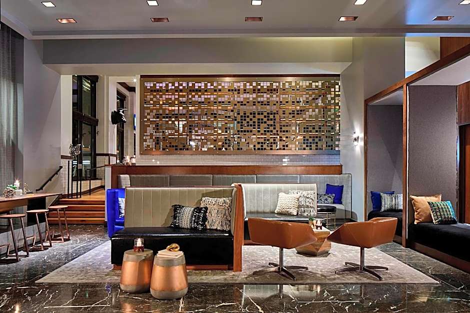 Renaissance by Marriott Atlanta Midtown Hotel