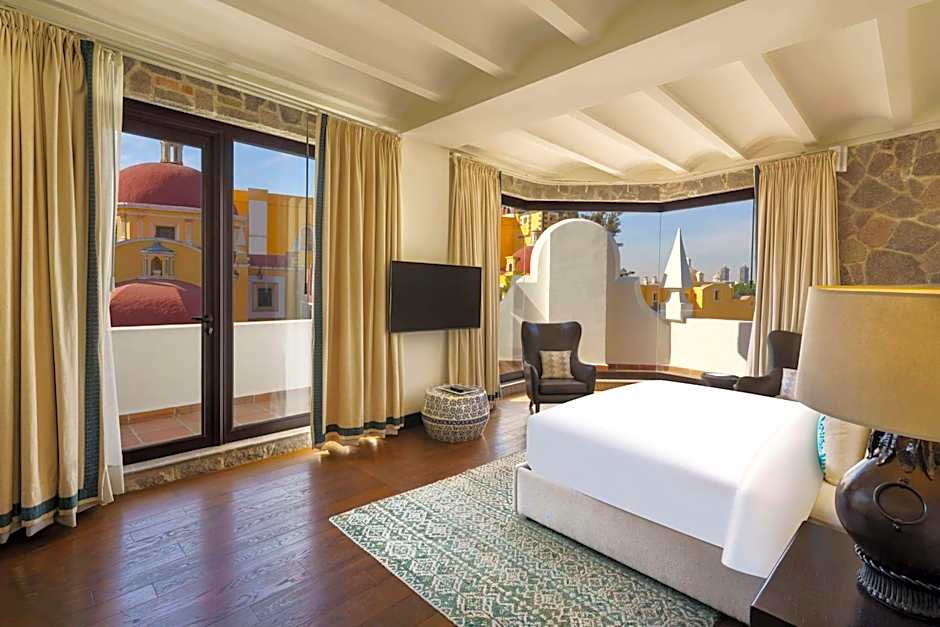 Banyan Tree Puebla