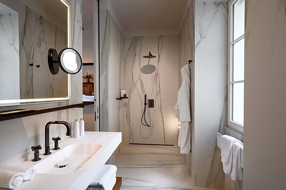 Zlata Ladjica Boutique Hotel