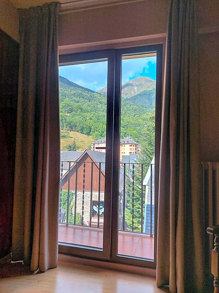 Riu Nere Mountain Hotel