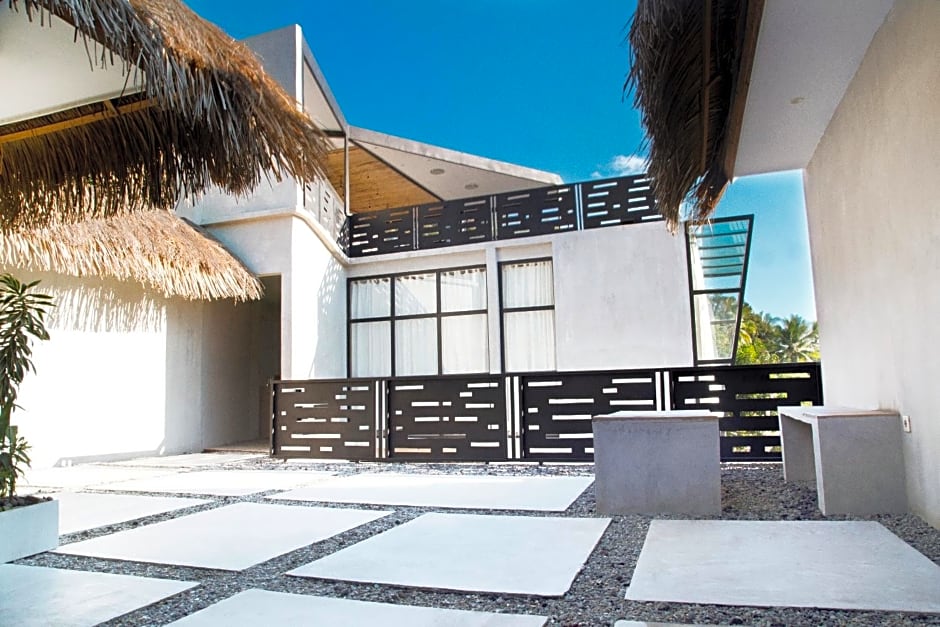 Flores Passport House