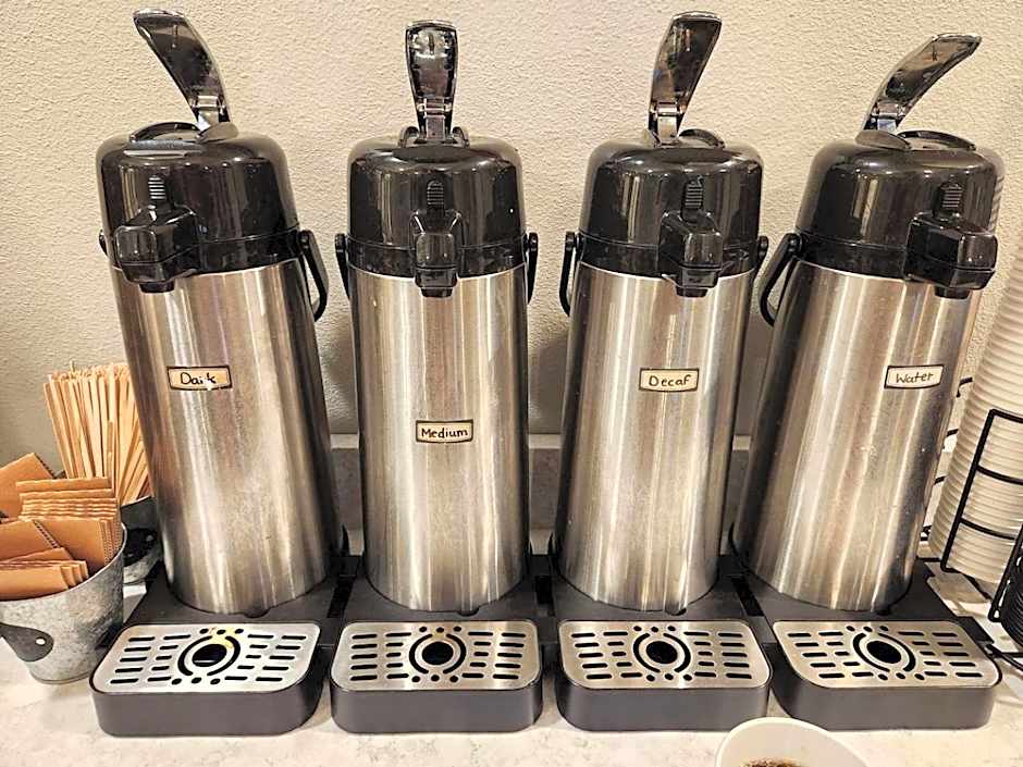 Lakes Inn at Dunvilla