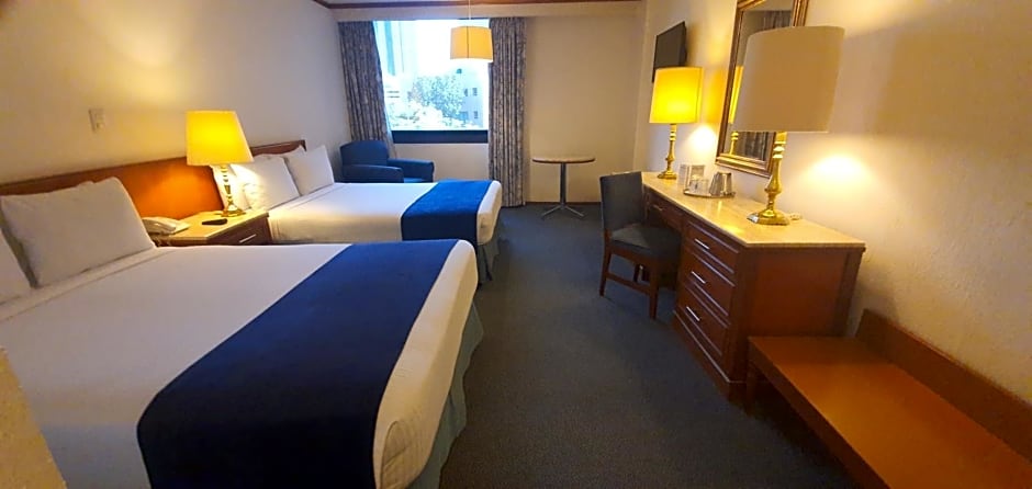 Hotel Bristol