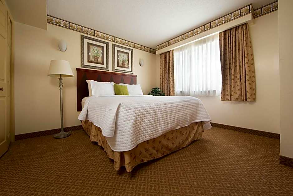 Photo 1 of 4 of 2 Bedroom Suite