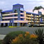 Capri Suites Anaheim